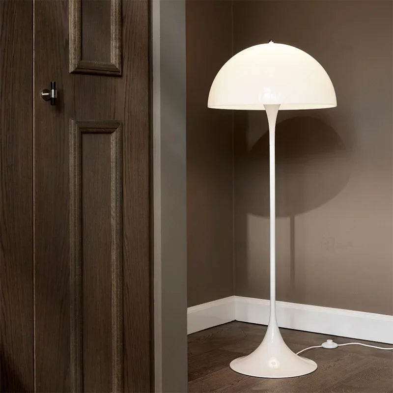 Fynora – Scandinavische LED staande lamp in paddenstoelvorm