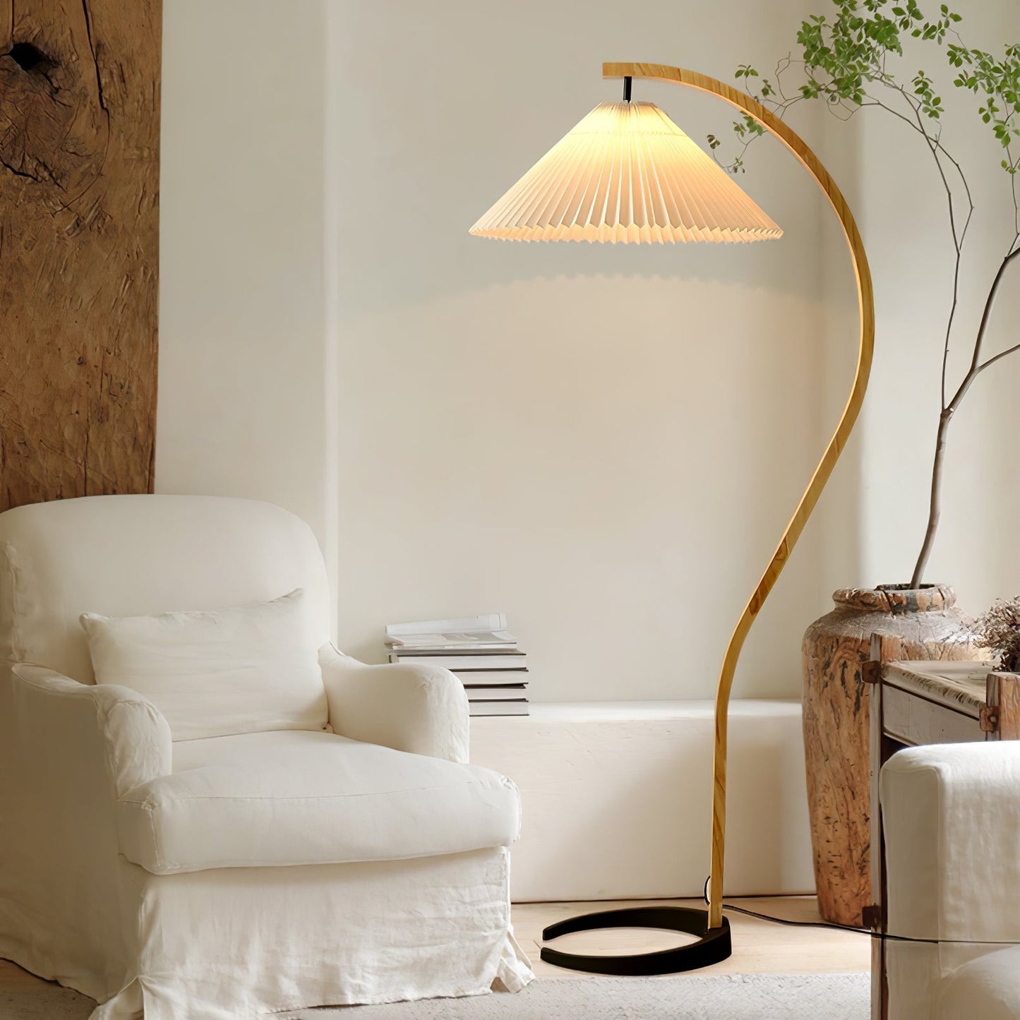 Caprella – Scandinavische booglamp in retro design