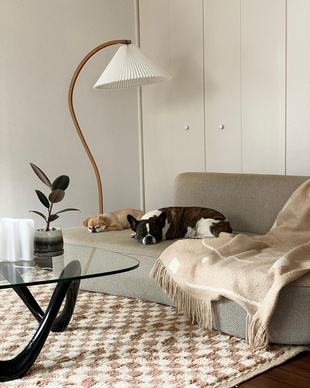 Caprella – Scandinavische booglamp in retro design