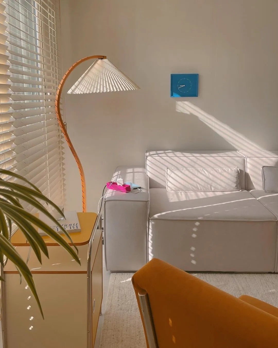Caprella – Scandinavische booglamp in retro design