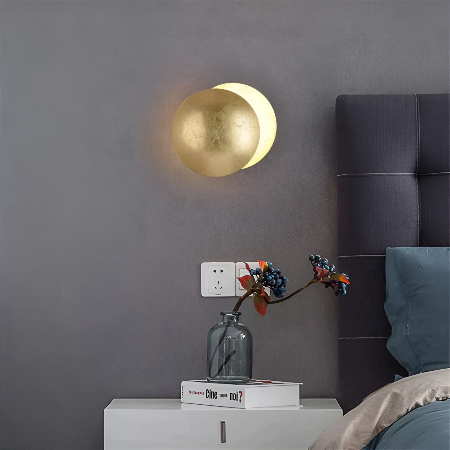 EclipseGlow – 360 draaibare LED-wandlamp voor een tijdloos sfeerlicht