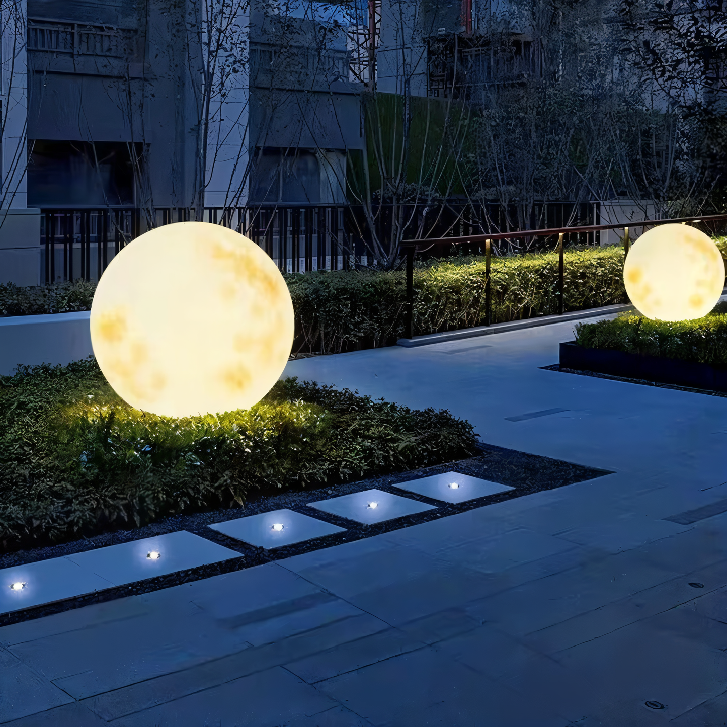 LunaLumena – Sfeervolle maanlamp op zonne-energie voor de tuin