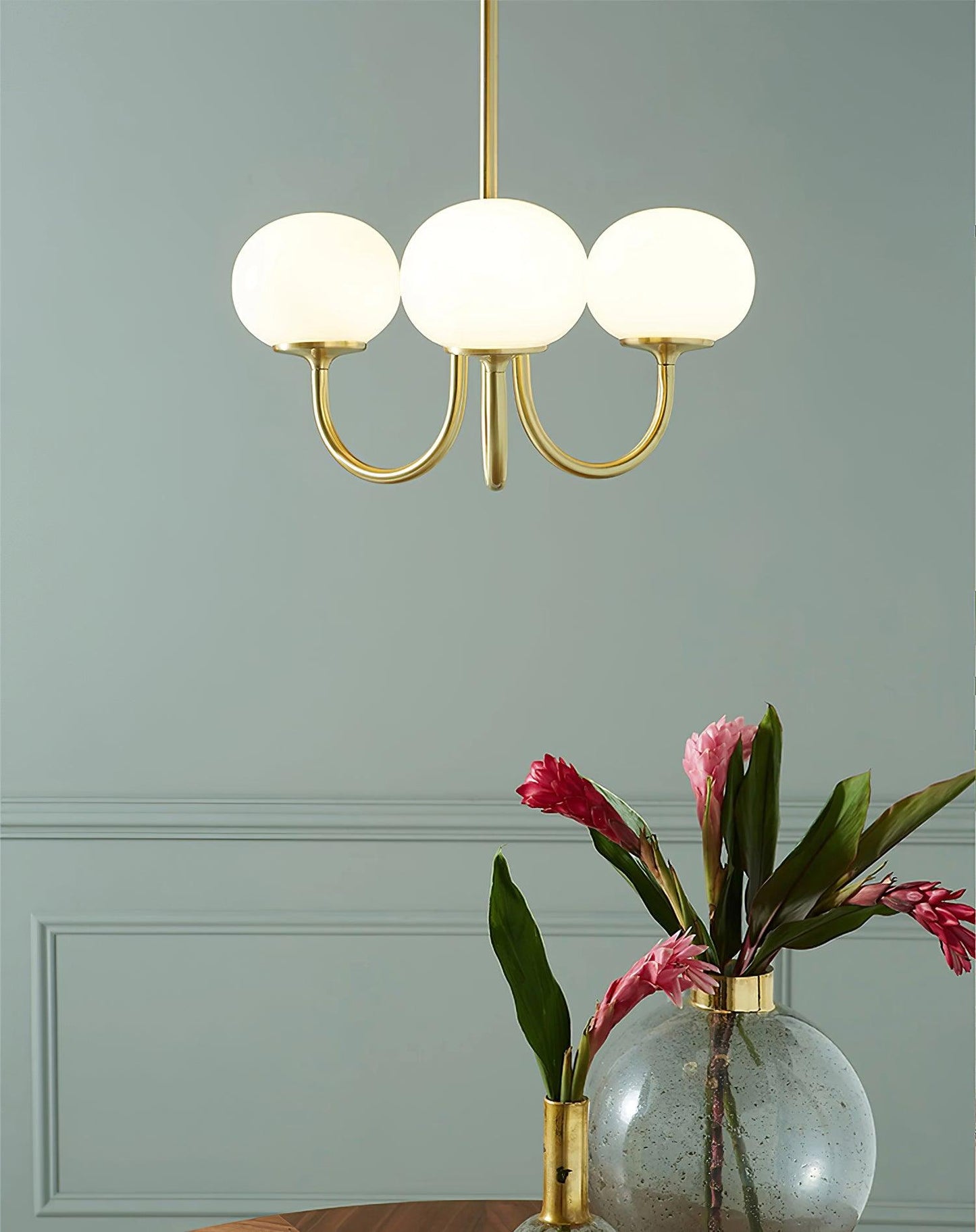 Nuvila – Speelse kroonluchter met marshmallow-look in wolkachtig design