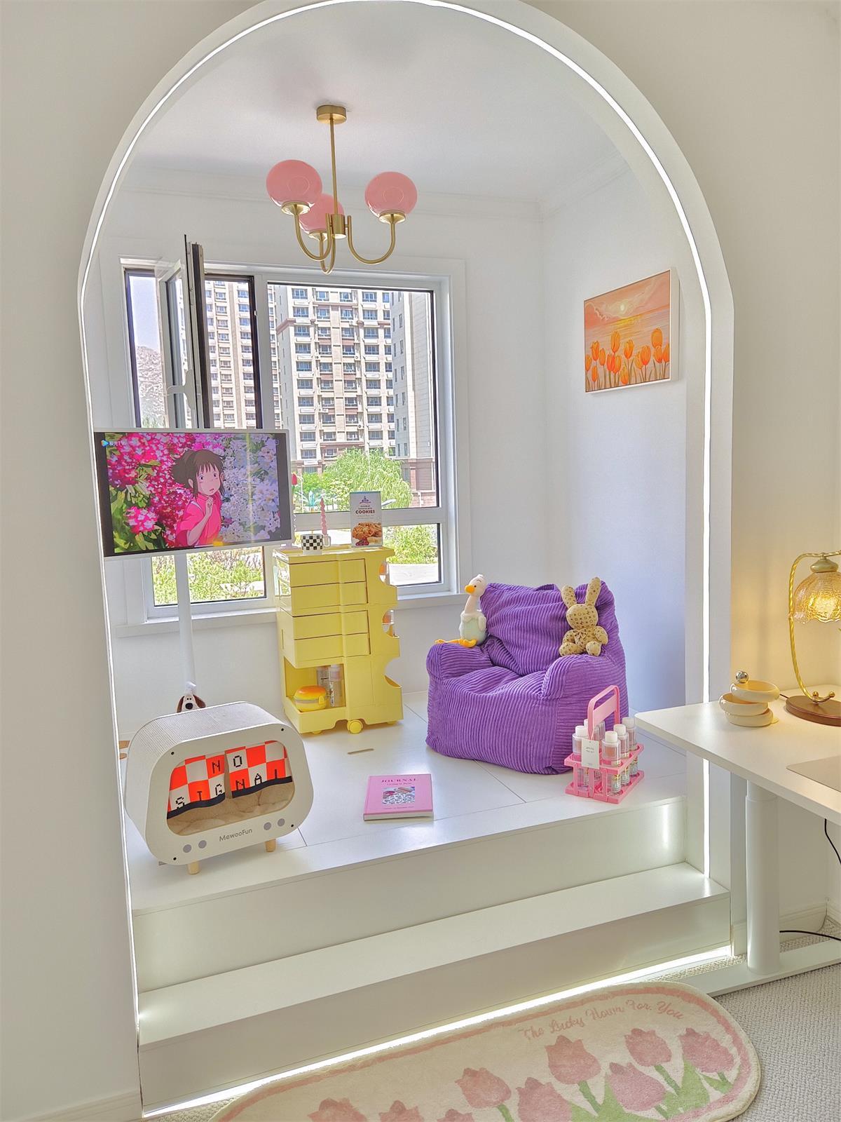 Nuvila – Speelse kroonluchter met marshmallow-look in wolkachtig design