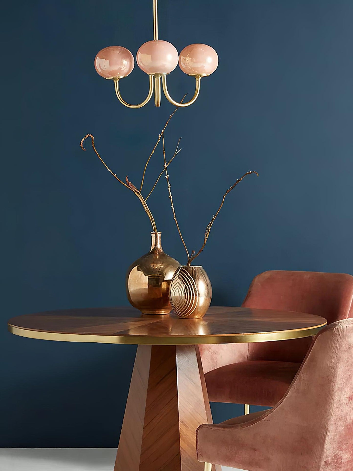 Nuvila – Speelse kroonluchter met marshmallow-look in wolkachtig design