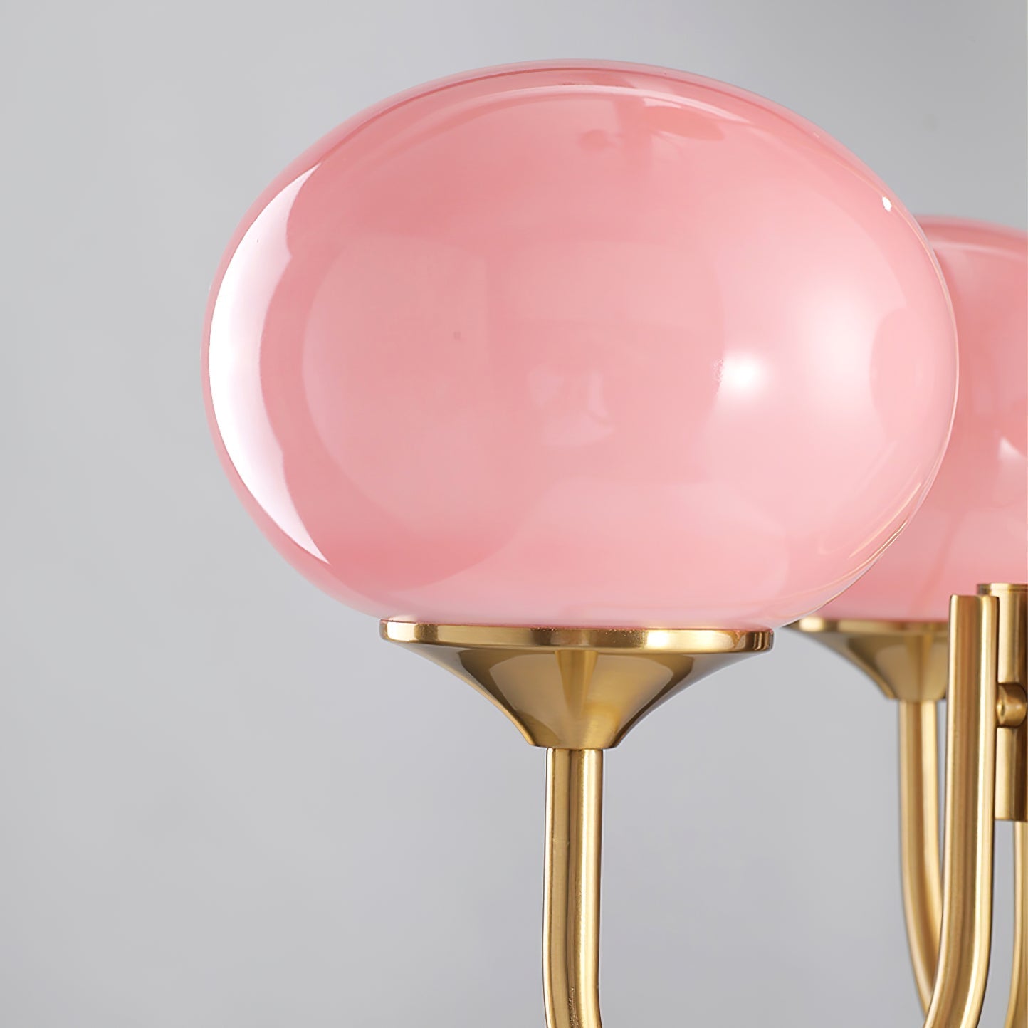 Nuvila – Speelse kroonluchter met marshmallow-look in wolkachtig design