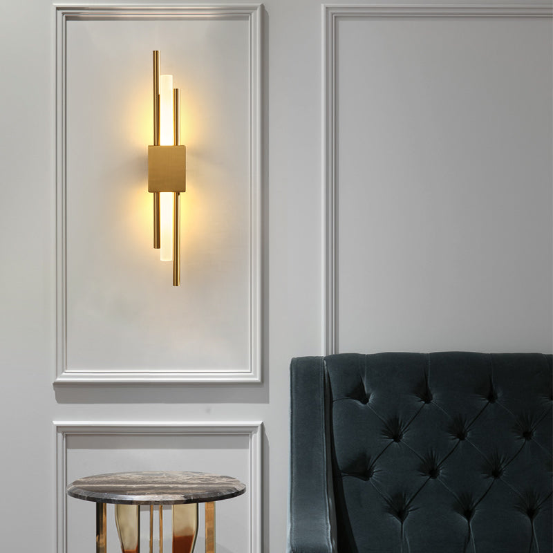Lunor - Slanke metalen wandlamp met verstelbare arm