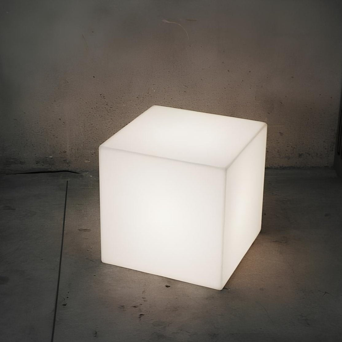 CubeGlow – Kubische Tuinlamp met LED Verlichting