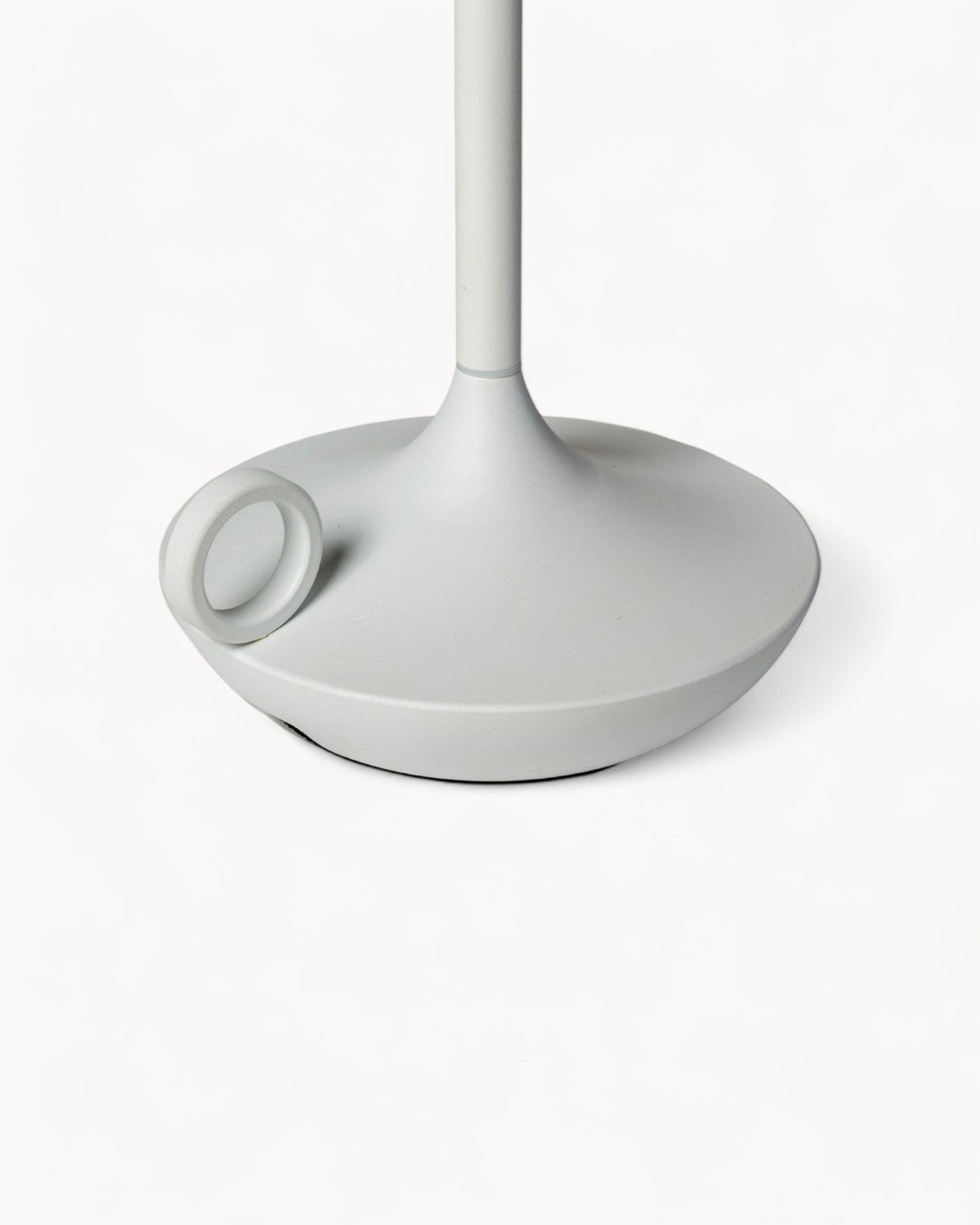 Liora - Draadloze LED Tafellamp met Touchbediening en Warm Kaarslicht
