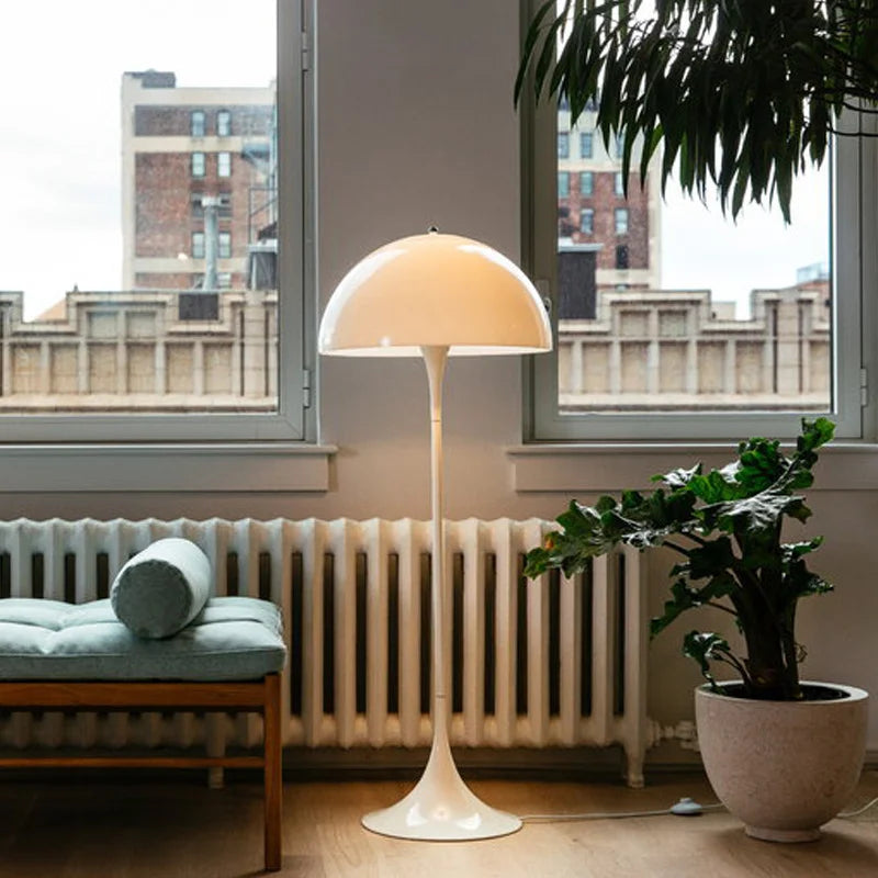 Fynora – Scandinavische LED staande lamp in paddenstoelvorm