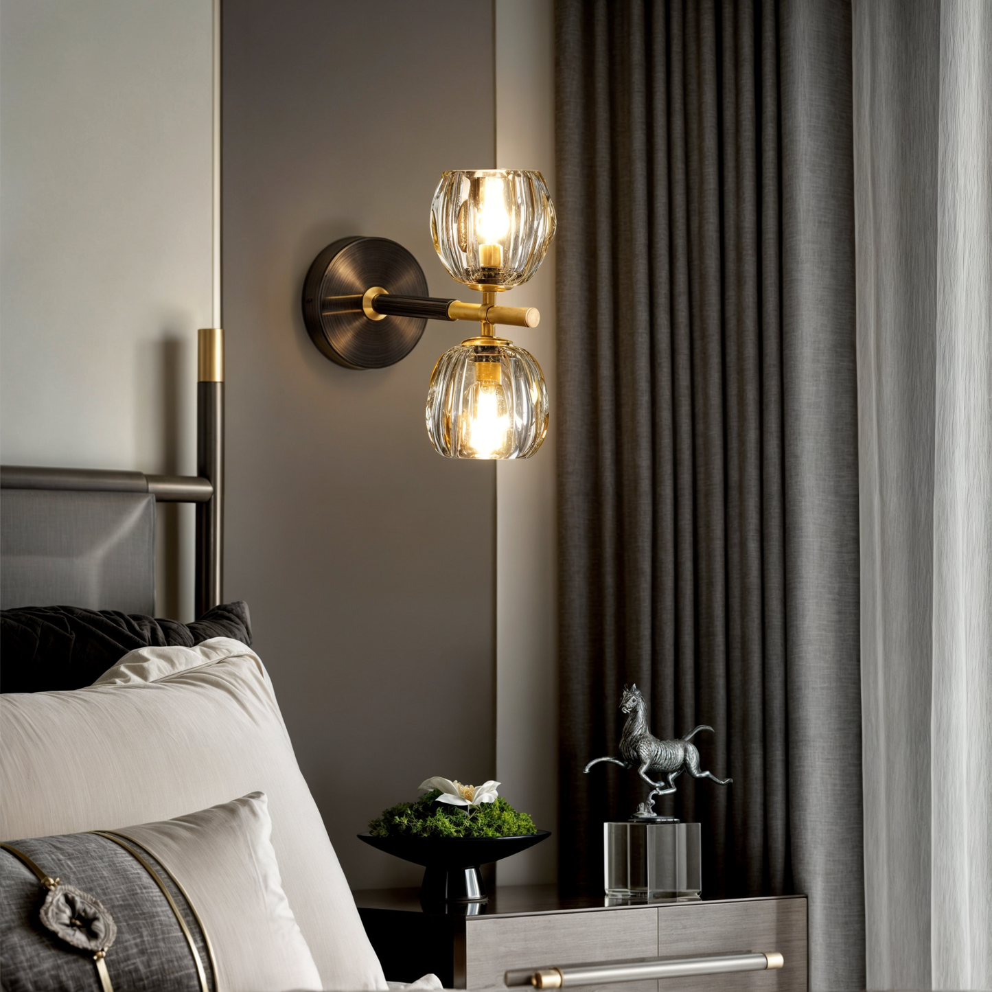 Solvay - Moderne koperen bolwandlamp