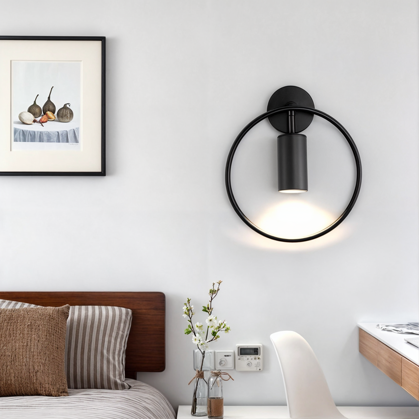Lucerio - Moderne wandlamp van ijzer en glas