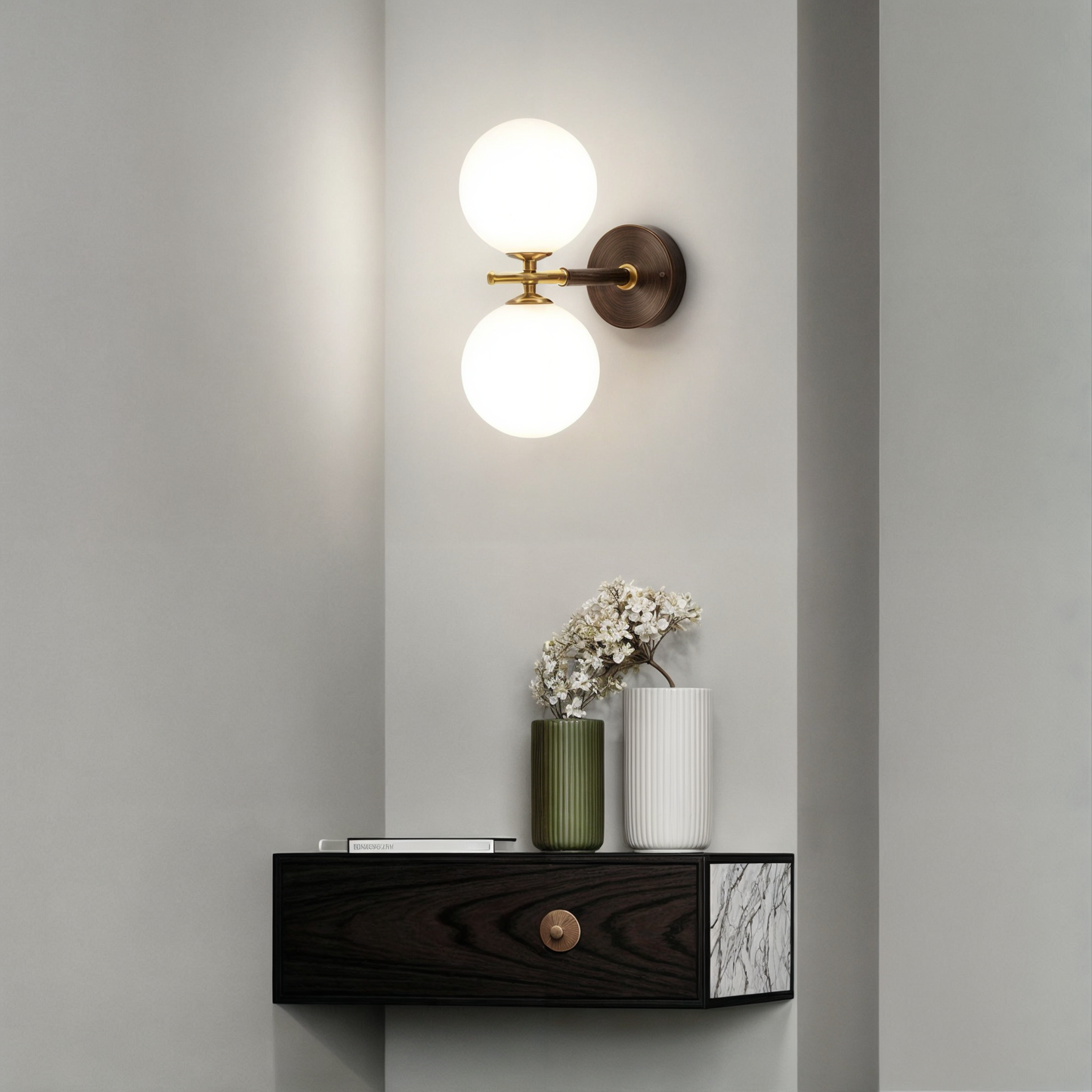 Solvay - Moderne koperen bolwandlamp