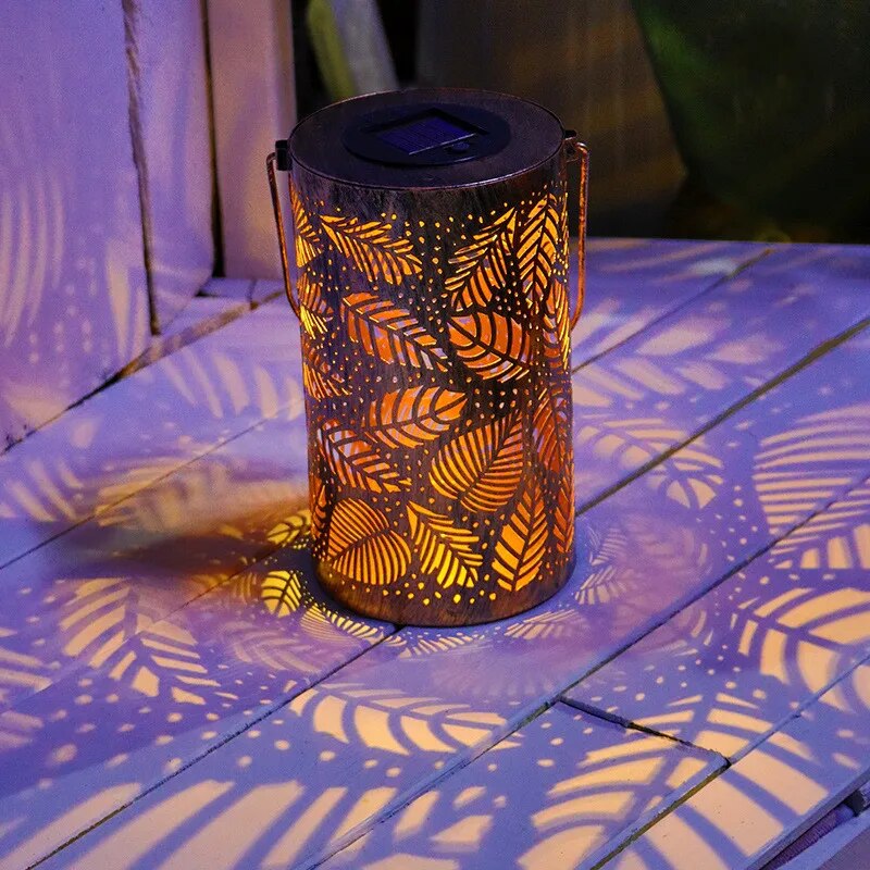 FloraGlow – Sfeervolle Bladvormige Lantaarn voor Buiten