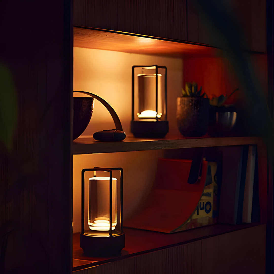ElegantGlow – Draagbare en waterbestendige design tafellamp