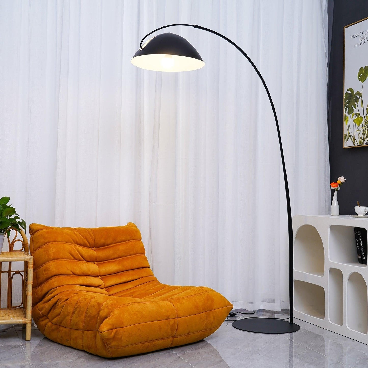 IronGlow – Moderne Stalen Vloerlamp