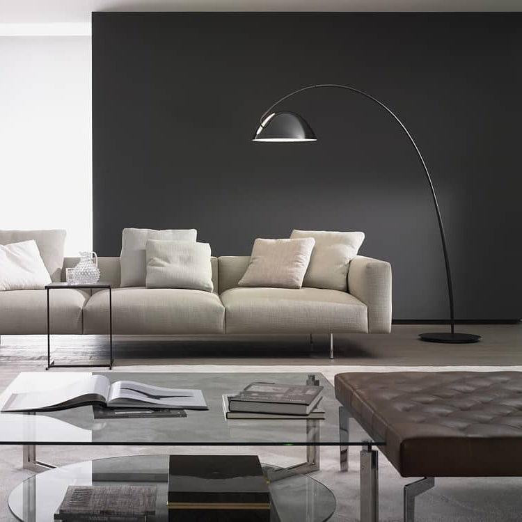 IronGlow – Moderne Stalen Vloerlamp