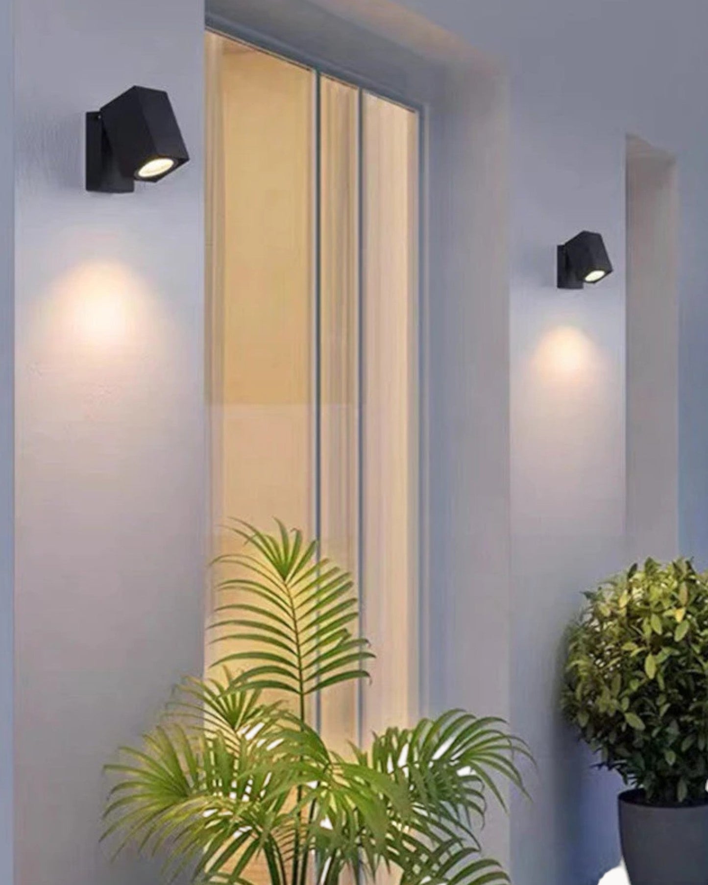 Arcano - Moderne gebogen wandlamp voor buiten