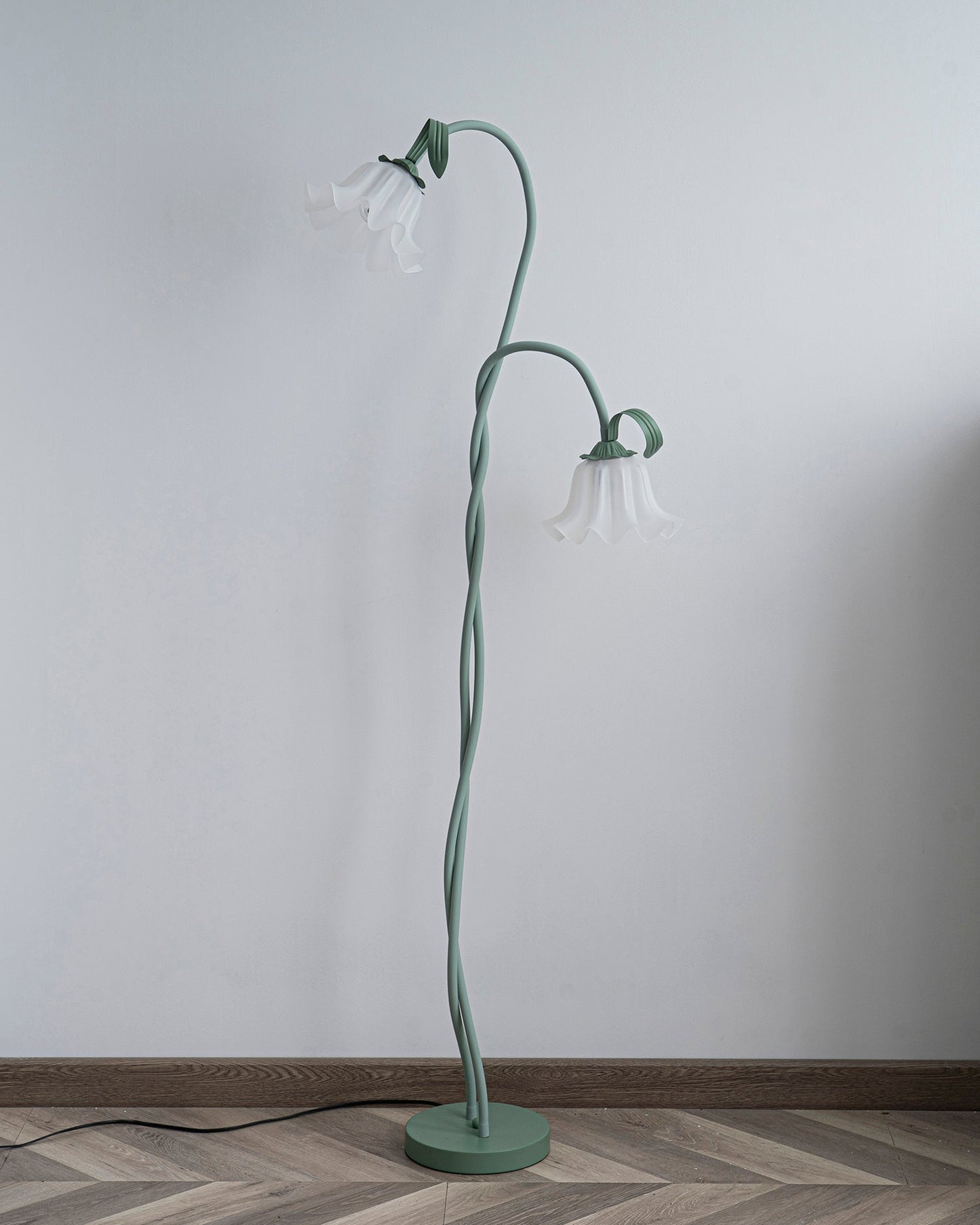 Callora – Staande lamp met elegante calla-bloemvorm