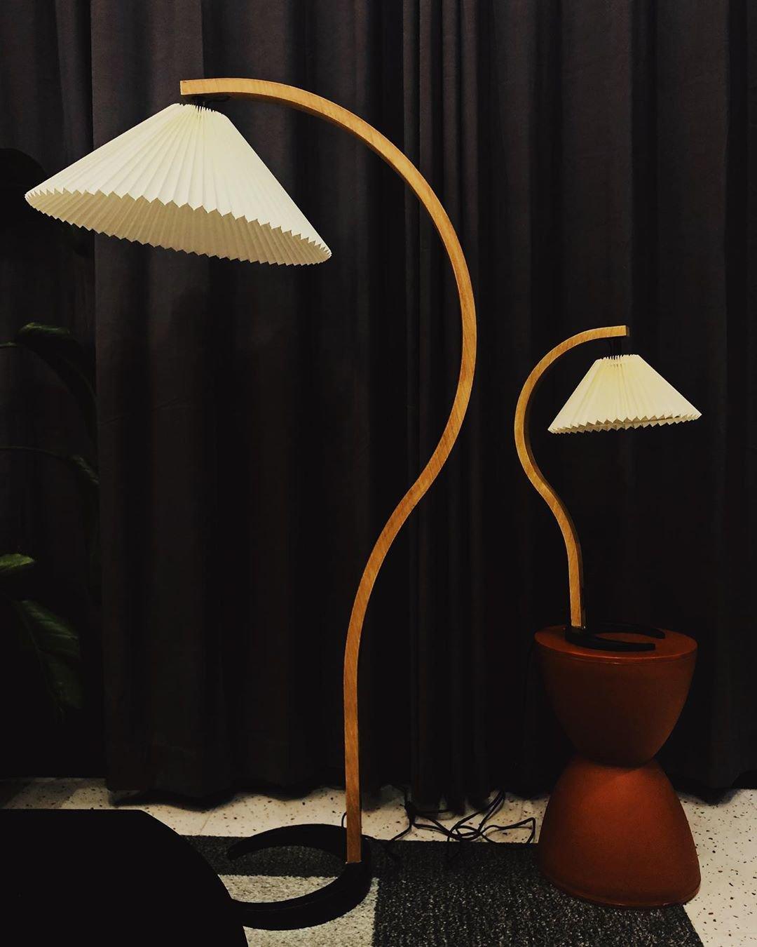 Caprella – Scandinavische booglamp in retro design