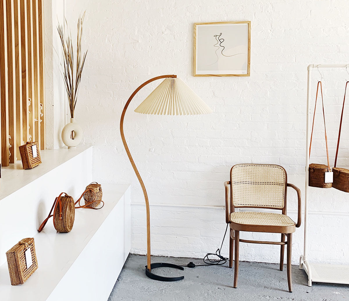 Caprella – Scandinavische booglamp in retro design