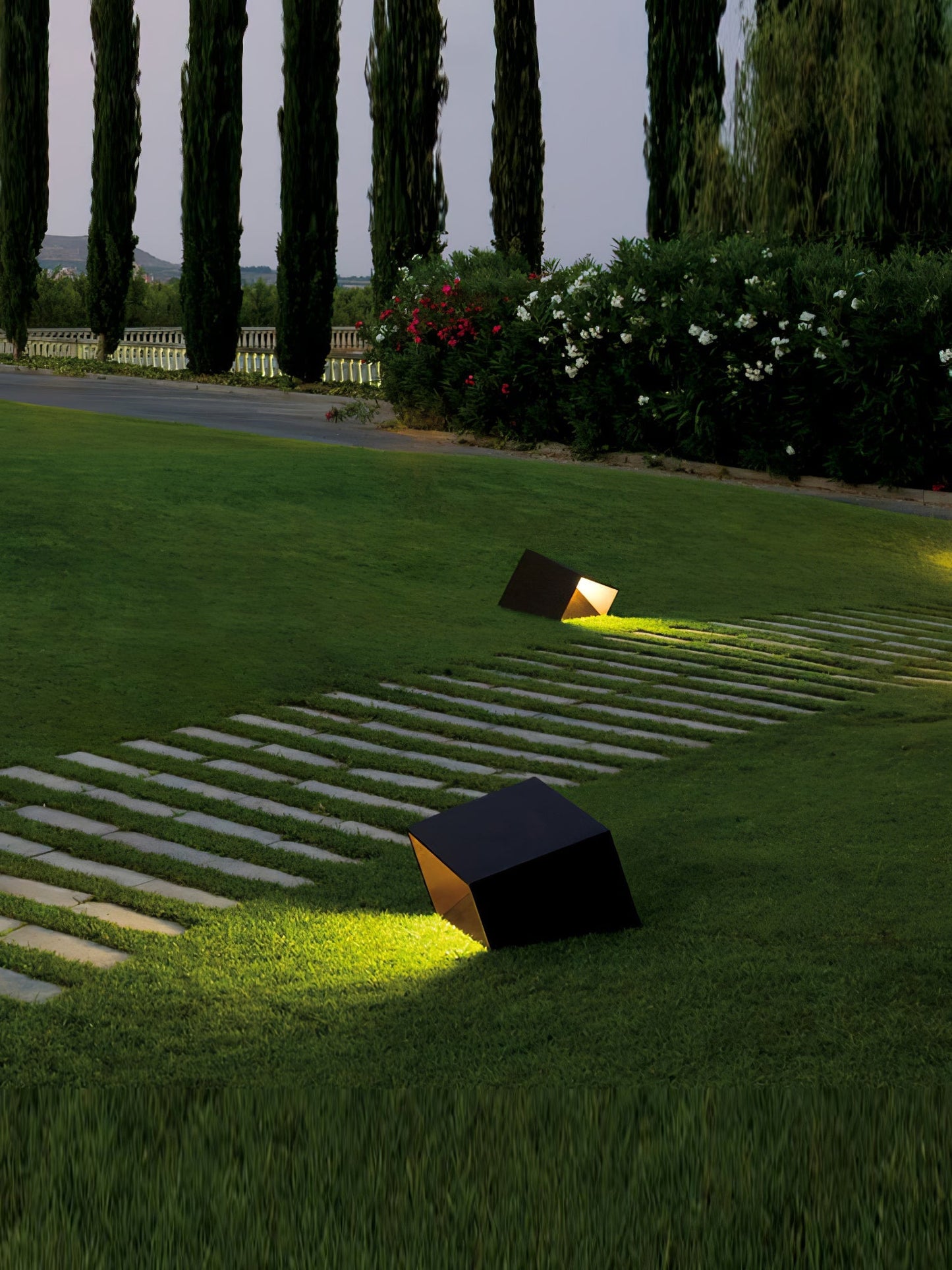 Cube Garden Solar Lamp – Stijlvolle Solar Tuinlamp in Kubusvorm