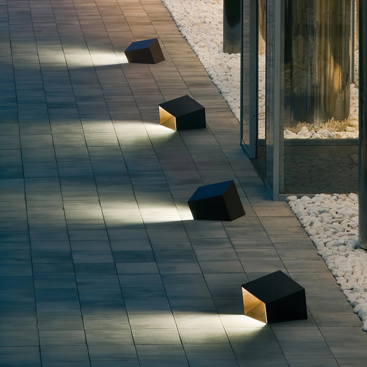 Cube Garden Solar Lamp – Stijlvolle Solar Tuinlamp in Kubusvorm