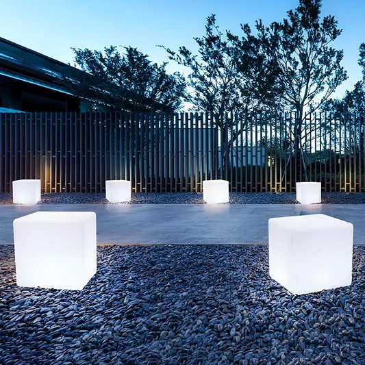 CubeGlow – Kubische Tuinlamp met LED Verlichting