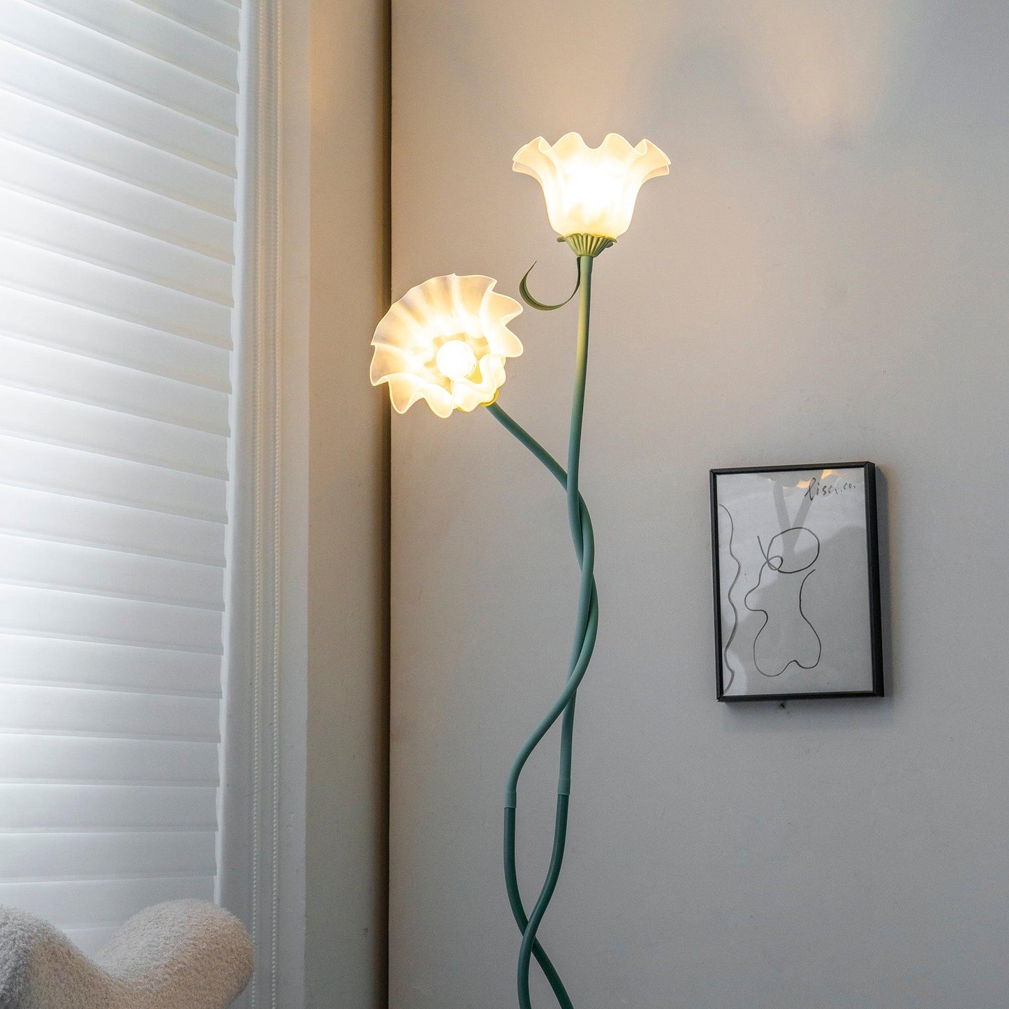 Callora – Staande lamp met elegante calla-bloemvorm