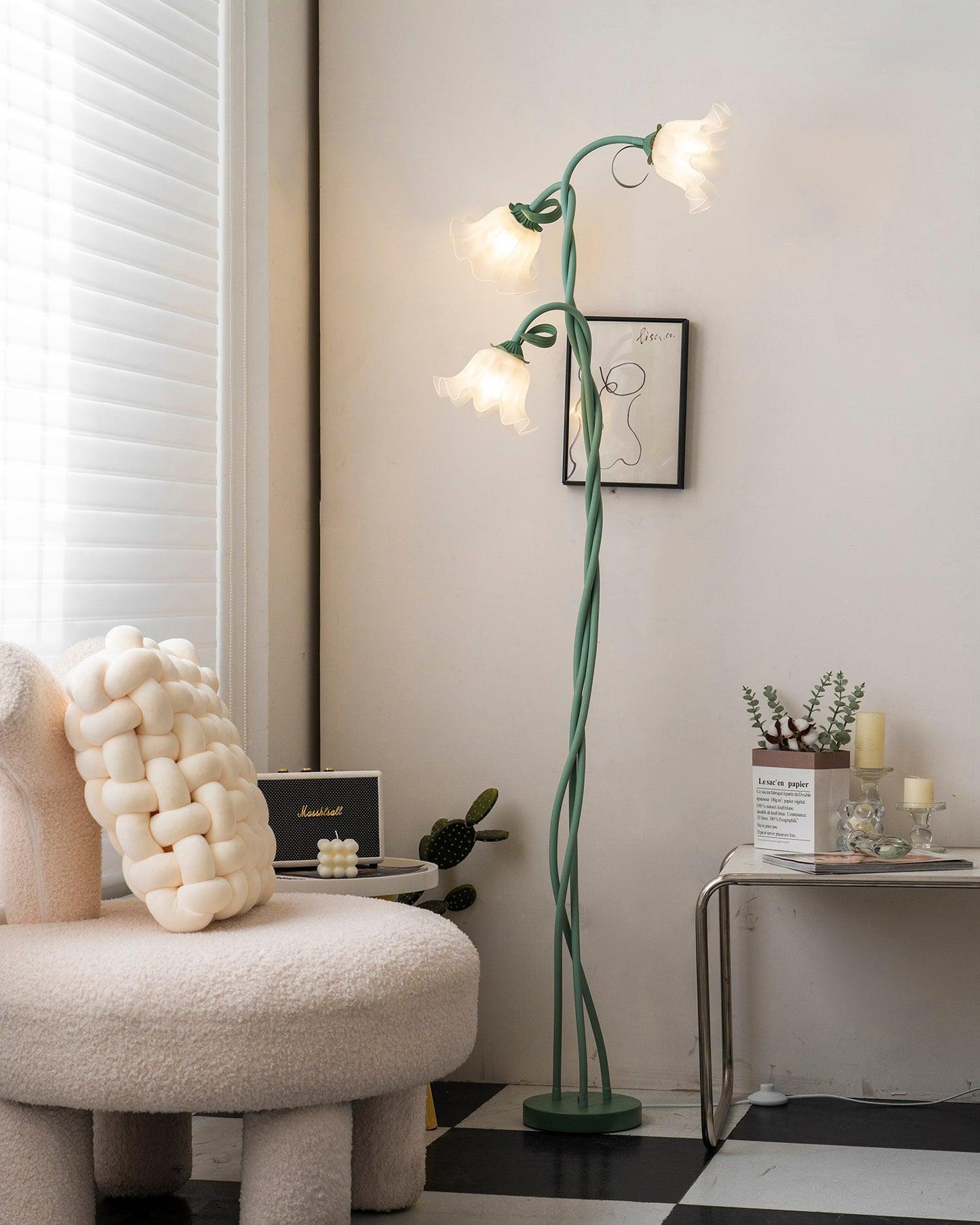 Callora – Staande lamp met elegante calla-bloemvorm