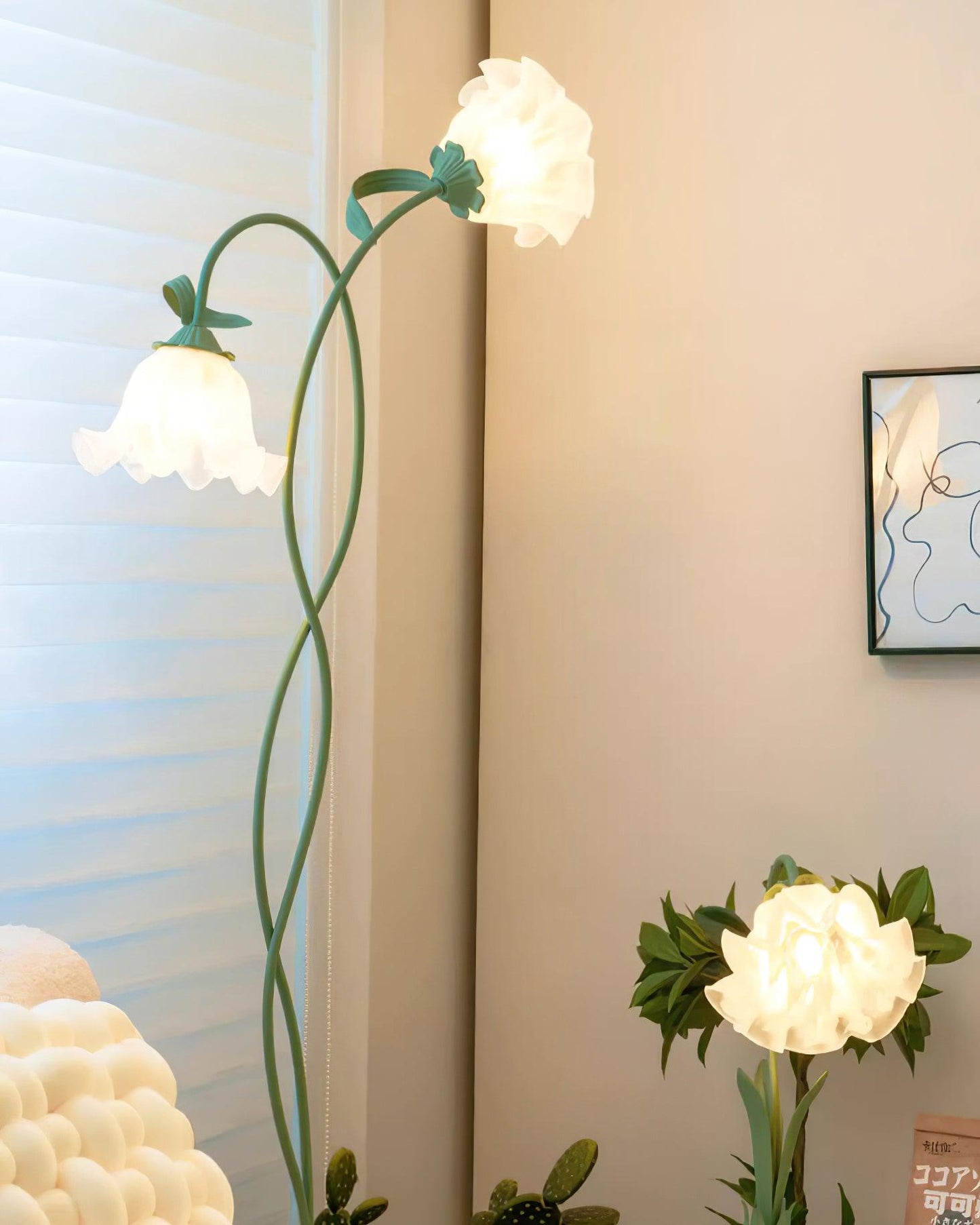 Callora – Staande lamp met elegante calla-bloemvorm