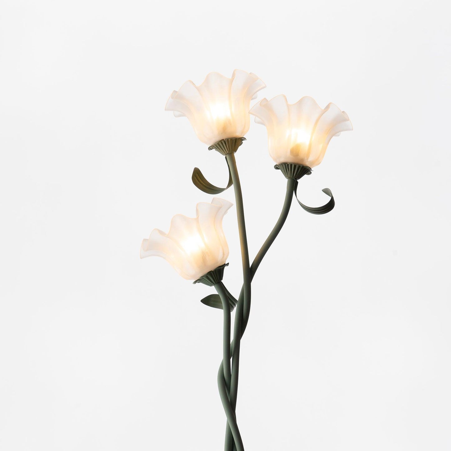 Callora – Staande lamp met elegante calla-bloemvorm