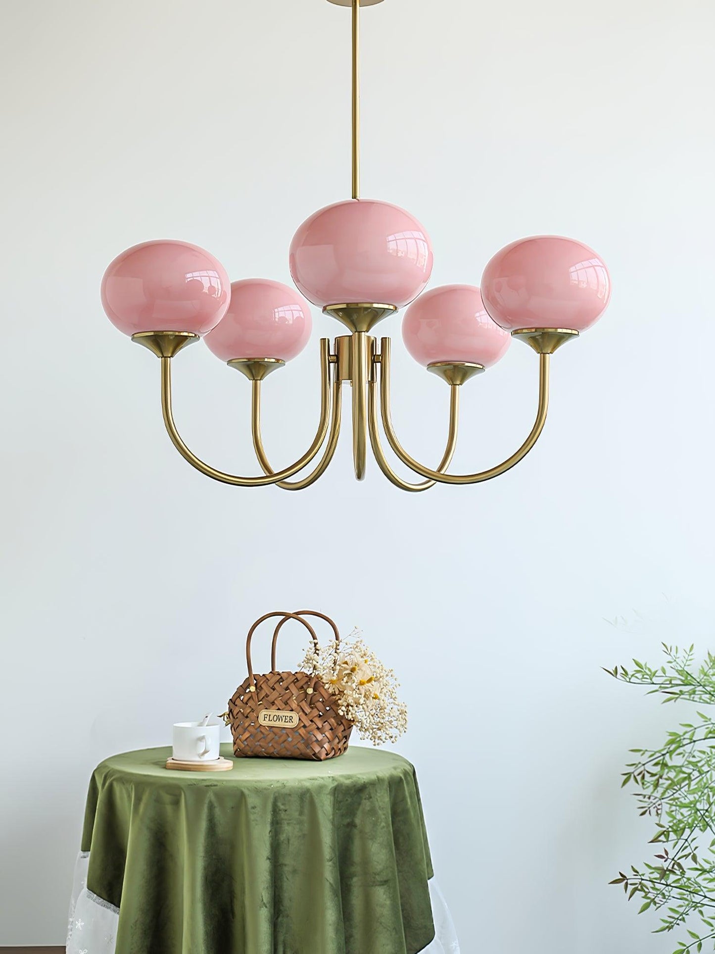 Nuvila – Speelse kroonluchter met marshmallow-look in wolkachtig design