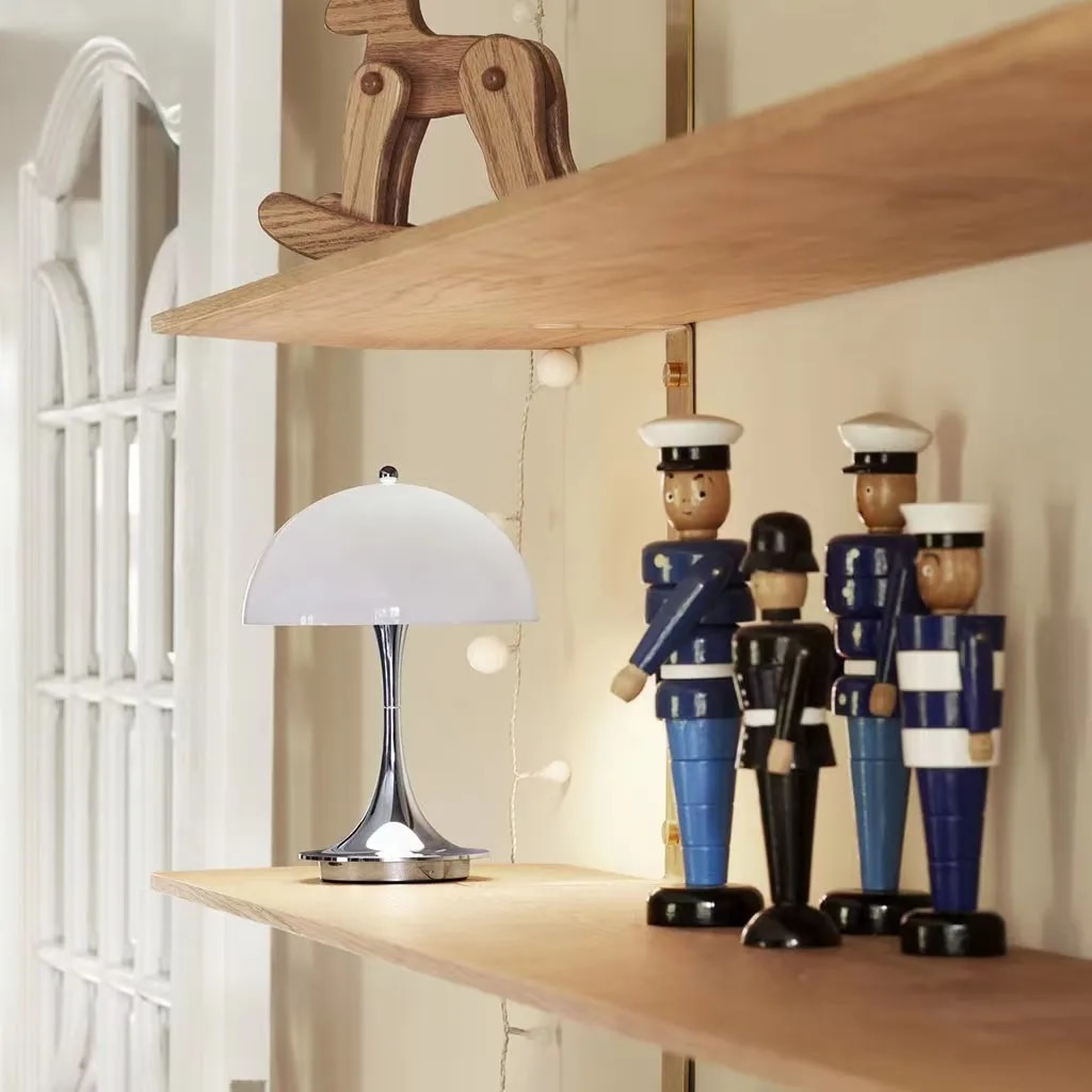 MiraMush - Moderne LED Tafellamp met Paddenstoelontwerp