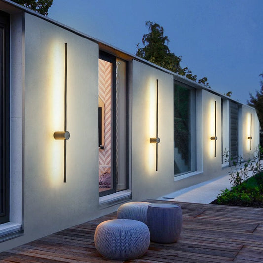 GlowBeam – Moderne Buitenwandlamp met LED Verlichting