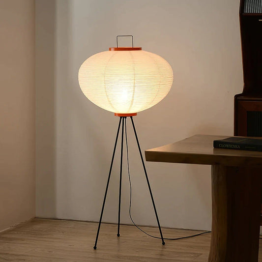 Lumiori – Staande lamp van rijstpapier in Zen-geïnspireerd design
