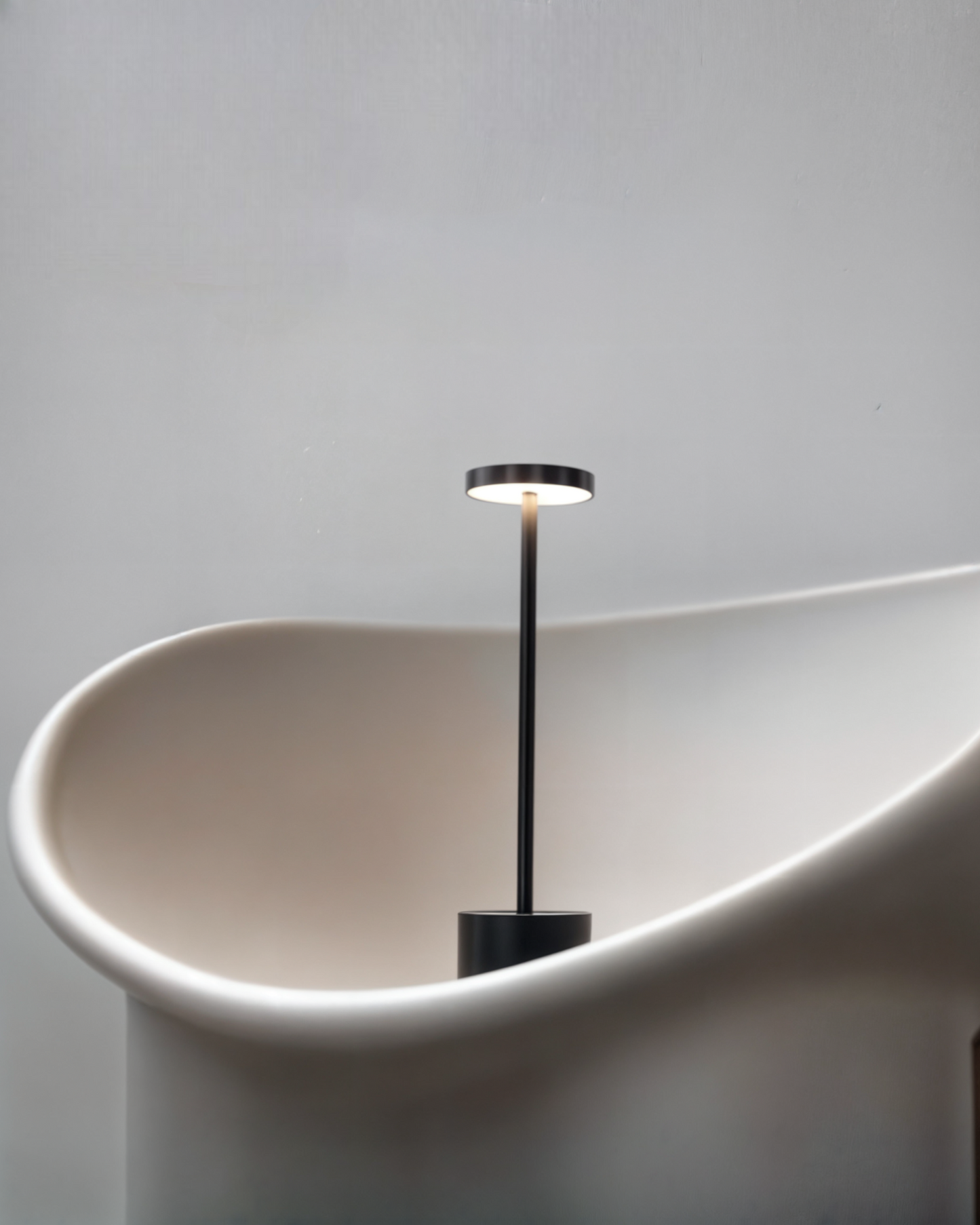 Aurelio – Draadloze Gouden Tafellamp met Warm LED-licht