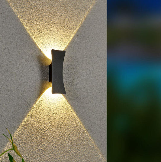 AuroraGlow – Solar Buitenwandlamp