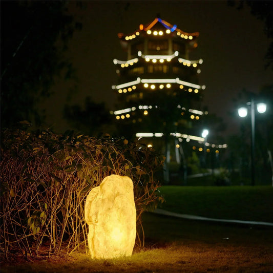 RockGlow – Solar Buitenlamp in Steenlook
