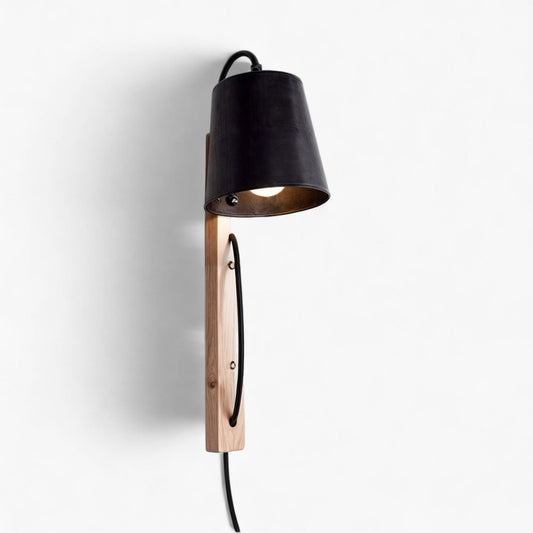 Skandora - Nordische houten wandlamp