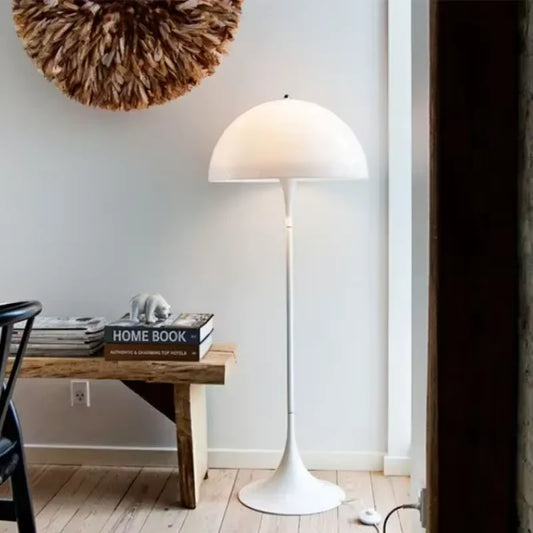 Fynora – Scandinavische LED staande lamp in paddenstoelvorm