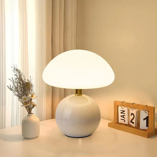 CrèmeLumière – Franse champignonlamp in Bauhaus-stijl